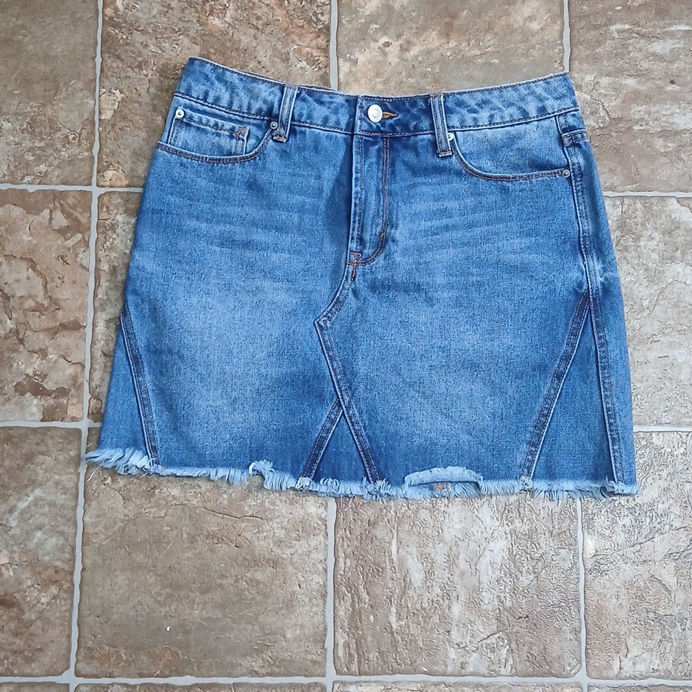 GUC kensie jeans size 4/27 denim mini skirt
